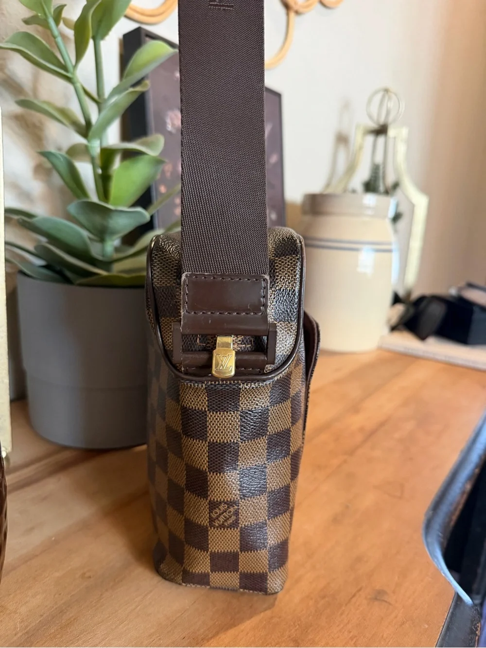 N/A louis vuitton